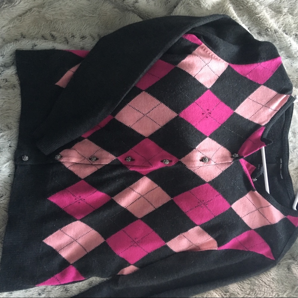 NY company sweater